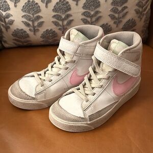 Nike Kids High-Top Sneakers - worn apx 5x, Cream and Pink